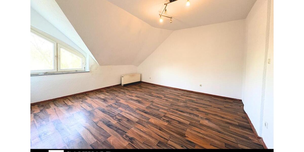 Etagenwohnung Gelsenkirchen Rotthausen - 5.5 Zimmer, 110 m&sup2;, 670&euro; | Angebot:24802195