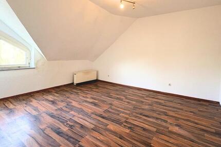 Wohnung Gelsenkirchen Rotthausen - 5.5 Zimmer, 110 m&sup2;, 670&euro; | Angebot:24802195