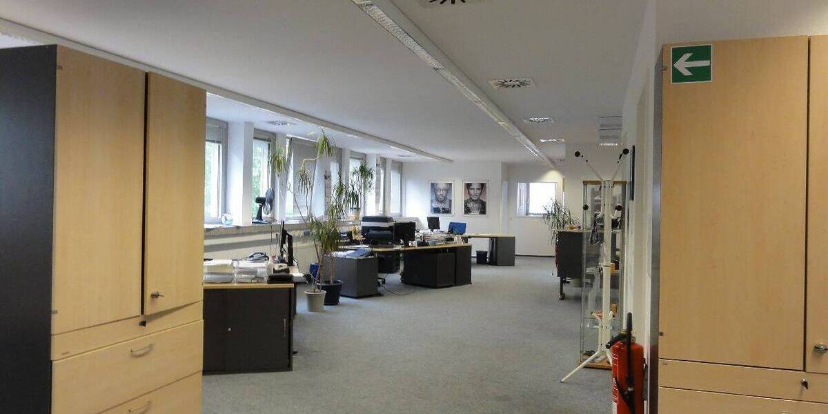 Gewerbeobjekt Dortmund Mitte - 9 Zimmer, 138 m&sup2;, 1.385&euro; | Angebot:26867044