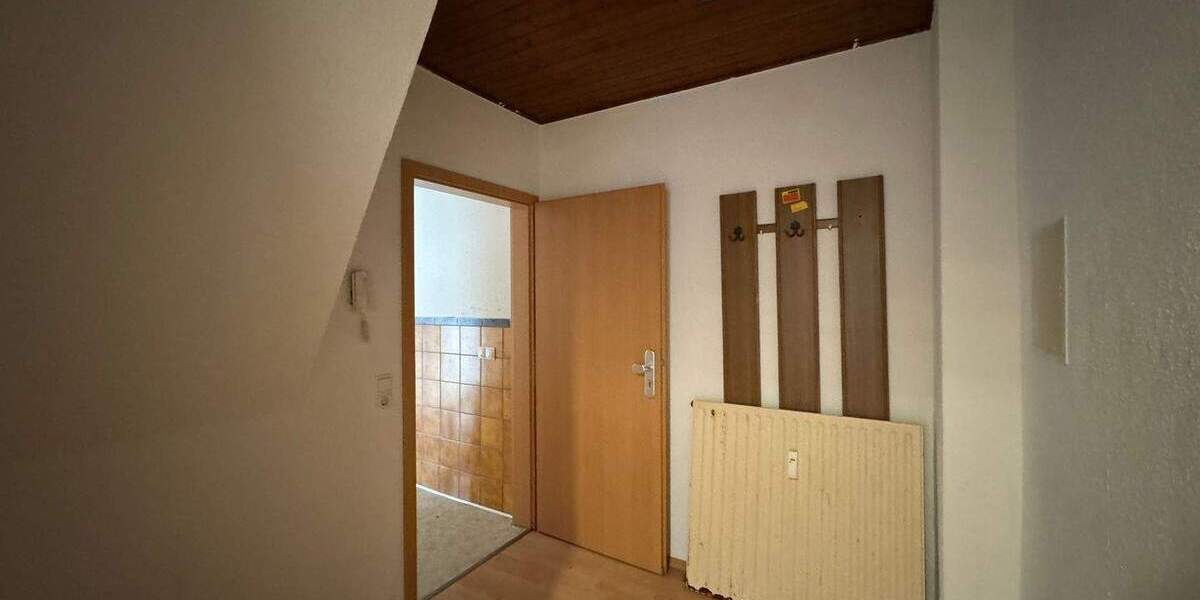Etagenwohnung Hagen Wehringhausen - 4 Zimmer, 89 m&sup2;, 660&euro; | Angebot:24778325