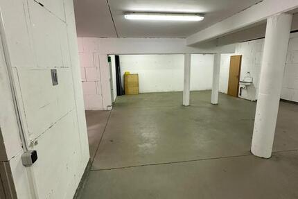 125 m²HalleStudioLagerfläche in Wickede (Ruhr) mit Bürozimmer 2 zimmer