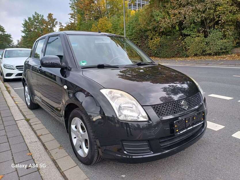 Suzuki Swift 84.000 km 4.970 € Bochum 44801