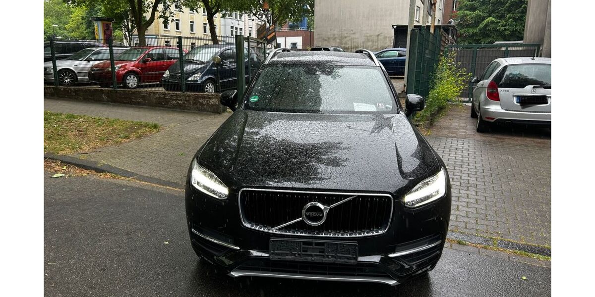 Volvo XC90 312.000 km 17.900 € Gelsenkirchen 45889