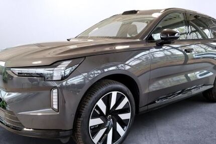 Volvo EX90 3.820 km 79.880 € Recklinghausen 45659