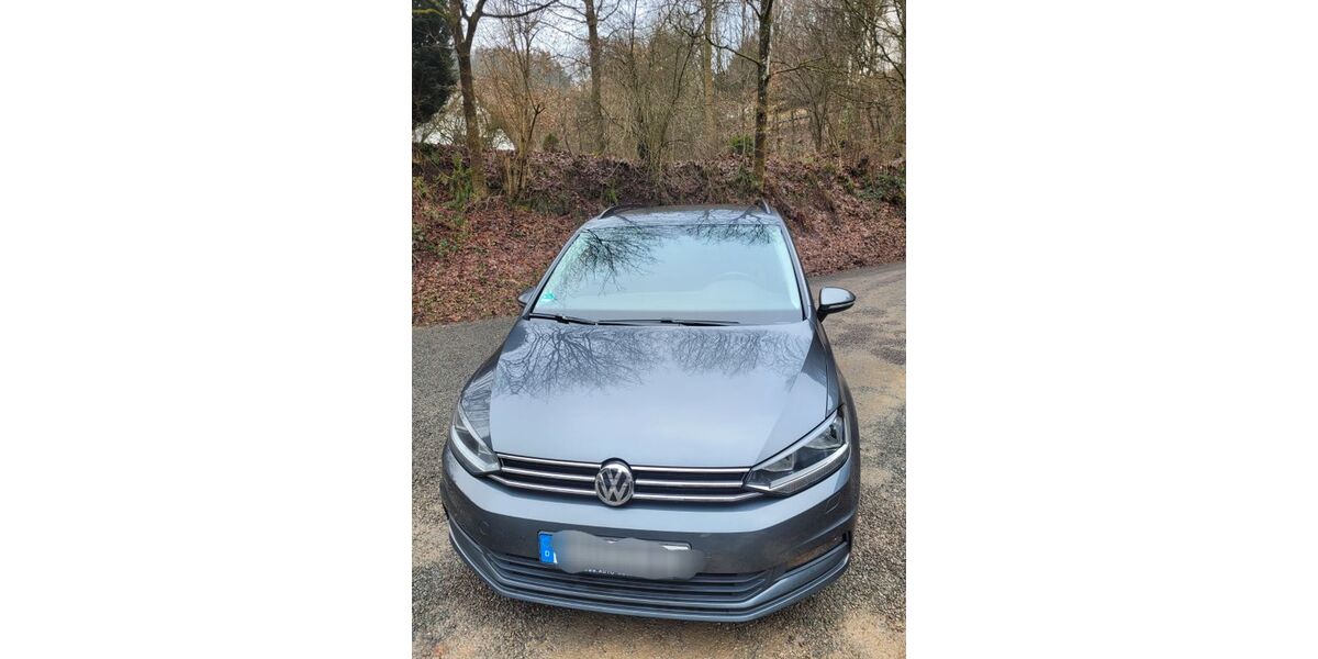 VW Touran 109.200 km 21.500 &euro; Breckerfeld 58339