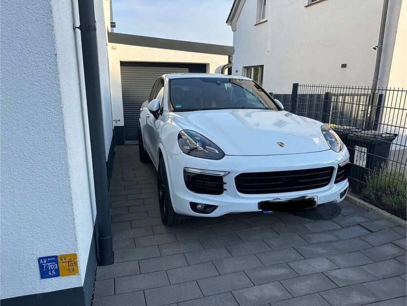 Cayenne