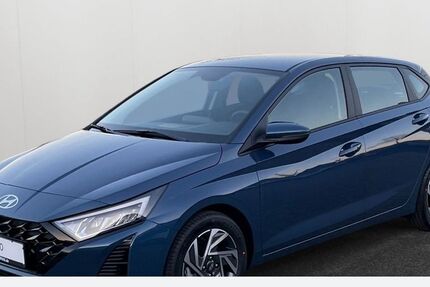 Hyundai i20 26.981 km 15.590 &euro; Recklinghausen 45657