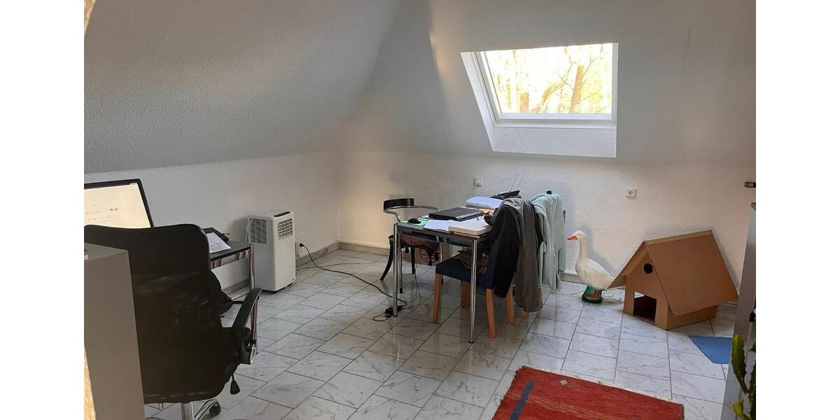 Dachgeschoßwohnung Bochum Bochum-Südwest - 4 Zimmer, 116 m&sup2;, 325.000&euro; | Angebot:26110541