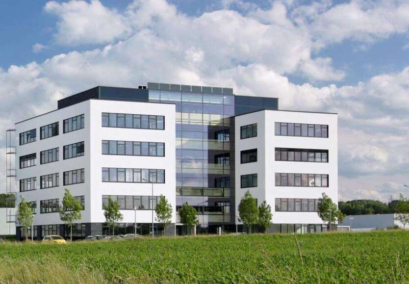 Büro in Reutlingen 3.250 € 262 m²