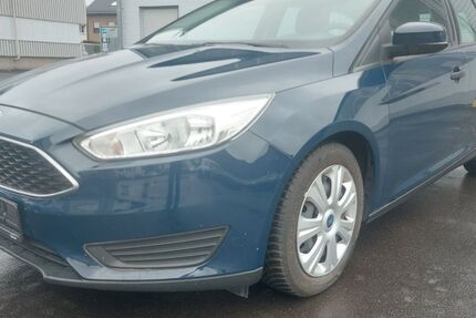 Ford Focus 160.000 km 4.750 &euro; Holzwickede 59439