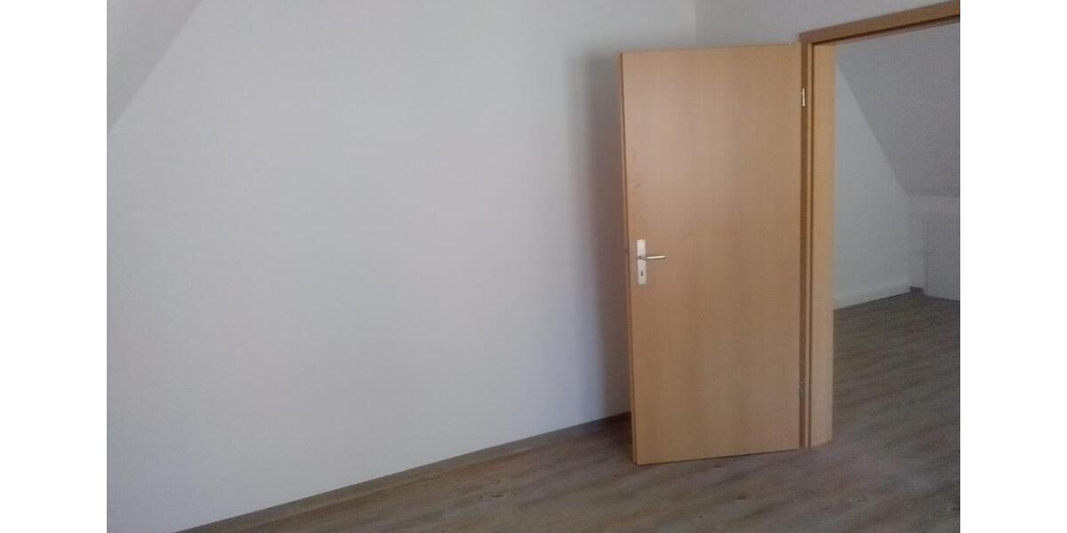 Dachgeschoßwohnung Nachrodt-Wiblingwerde Wiblingwerde - 3 Zimmer, 45 m&sup2;, 270&euro; | Angebot:24640447