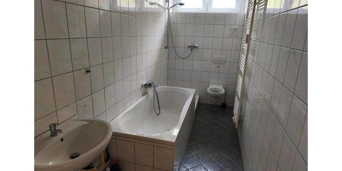 Erdgeschoßwohnung Lünen Alstedde - 3 Zimmer, 80 m&sup2;, 830&euro; | Angebot:26223871