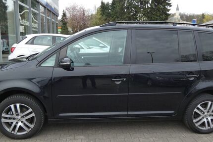 VW Touran 170.000 km 5.200 &euro; Bergkamen 59192