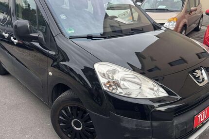 Peugeot Partner 140.000 km 5.499 &euro; Dortmund 44388
