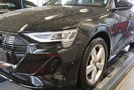 Audi e-tron 66.359 km 34.686 &euro; Hagen 58091