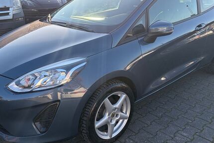 Ford Fiesta 67.000 km 6.900 &euro; gelsenkirchen 45881