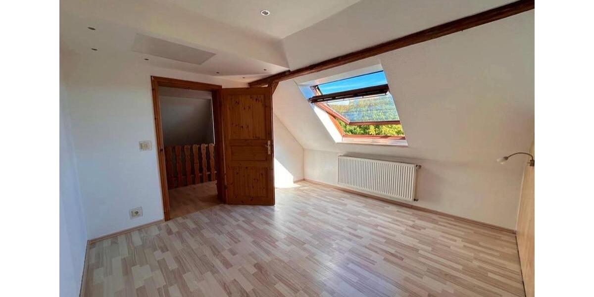 Mehrfamilienhaus, Wohnhaus Gelsenkirchen Gelsenkirchen-Mitte - 9.5 Zimmer, 200 m&sup2;, 328.000&euro; | Angebot:26517032