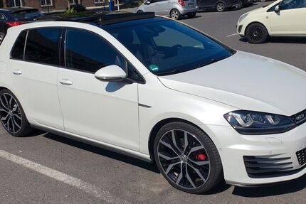 VW Golf 124.000 km 18.950 &euro; Herne 44625