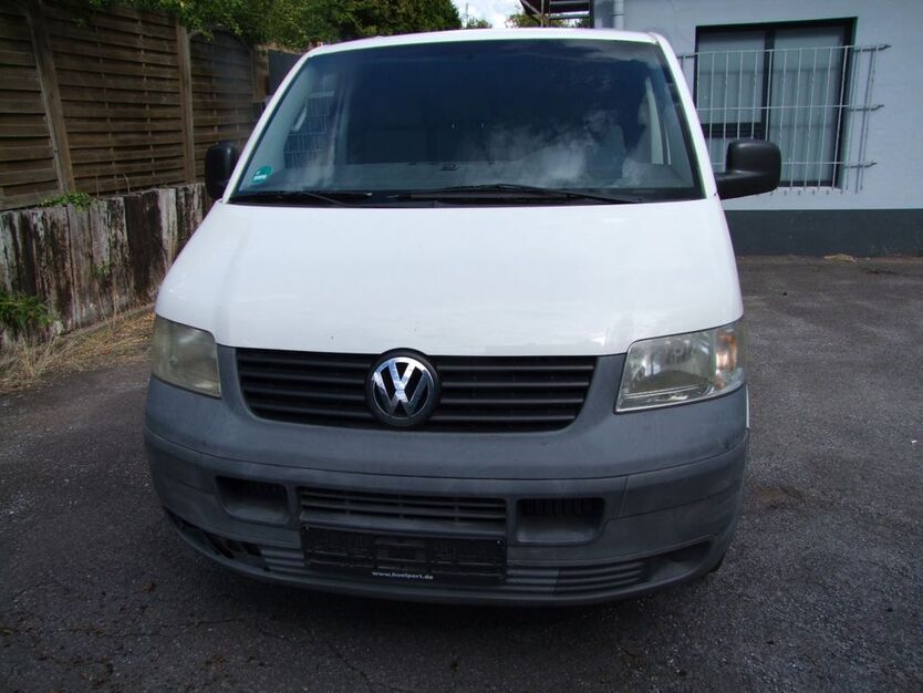 VW T5 Transporter 306.120 km 2.990 € Bochum 44807