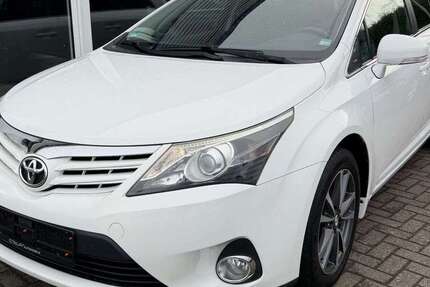 Toyota Avensis 187.009 km 7.550 € Hamm 59075