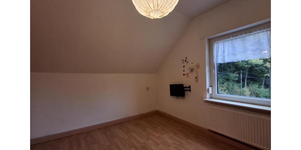 Einfamilienhaus Witten Rüdinghausen - 7 Zimmer, 174 m&sup2;, 619.000&euro; | Angebot:24663857