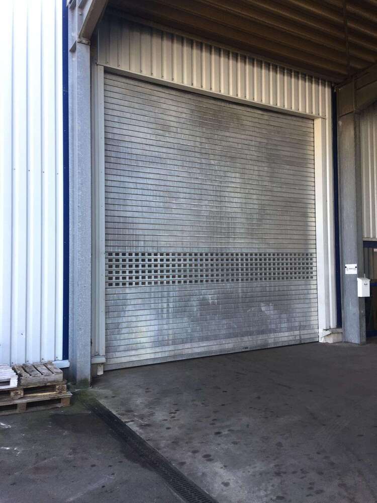 Halle in Hagen 9.900 € 3000 m²