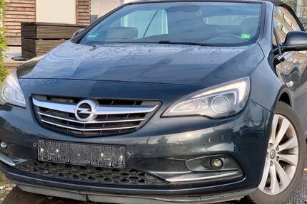 Opel Cascada 155.700 km 8.500 € Gelsenkirchen 45884