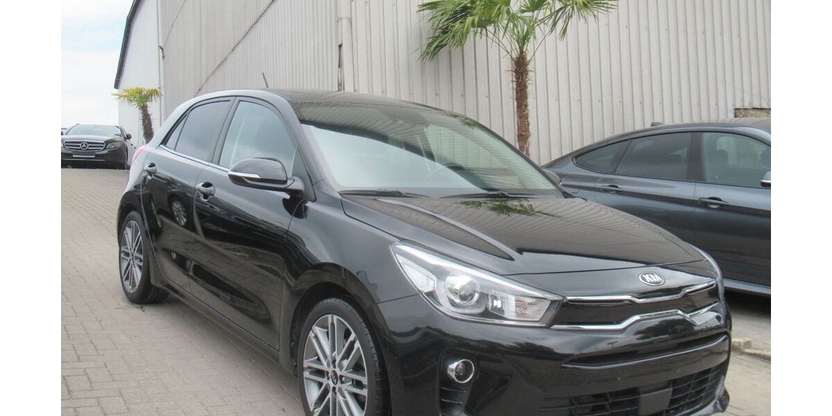 Kia Rio 117.600 km 9.690 &euro; Herne 44653
