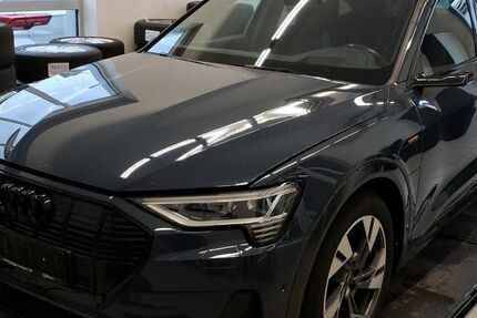 Audi e-tron 74.785 km 33.690 &euro; Hagen 58091