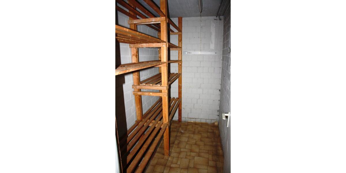 Etagenwohnung Dortmund Hombruch - 2.5 Zimmer, 84 m&sup2;, 229.000&euro; | Angebot:25972135