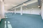 BEHEIZTES LAGER MIT SICHERHEITSDIENST – 390 m² – STELLPLÄTZE – LASTENAUFZUG – BARRIEREFREI – KÜCHE zimmer