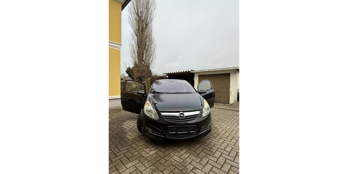 Opel Corsa D 144.000 km 3.499 &euro; Dortmund 44135