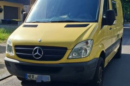 Mercedes-Benz Sprinter 166.000 km 8.300 &euro; Herne 44629