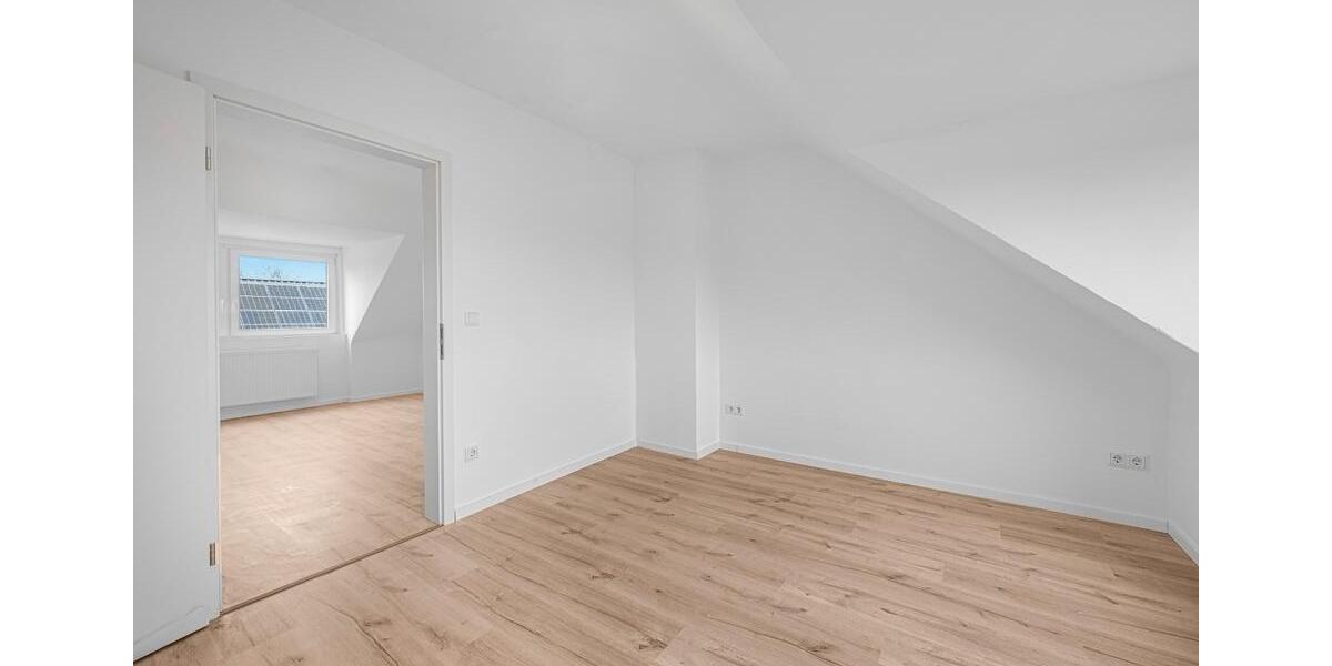 Dachgeschoßwohnung Dortmund Bövinghausen - 4 Zimmer, 81 m&sup2;, 169.000&euro; | Angebot:24713059