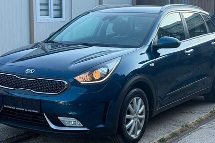 Kia Niro 93.000 km 13.990 &euro; Hattingen 45525