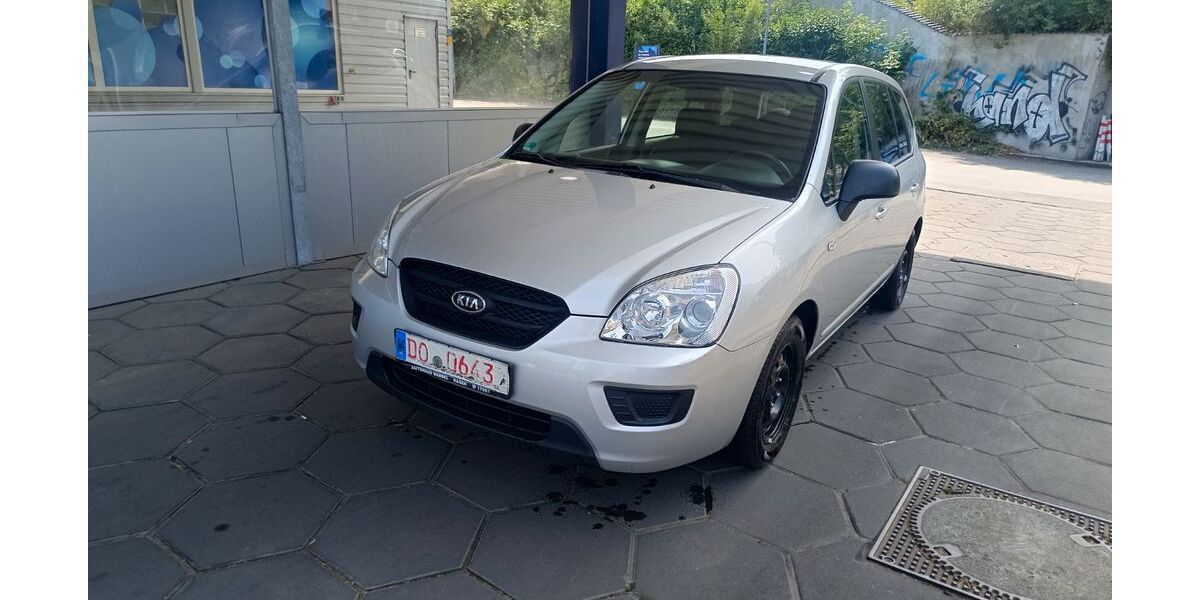 Kia Carens 100.000 km 3.999 € Dortmund 44147