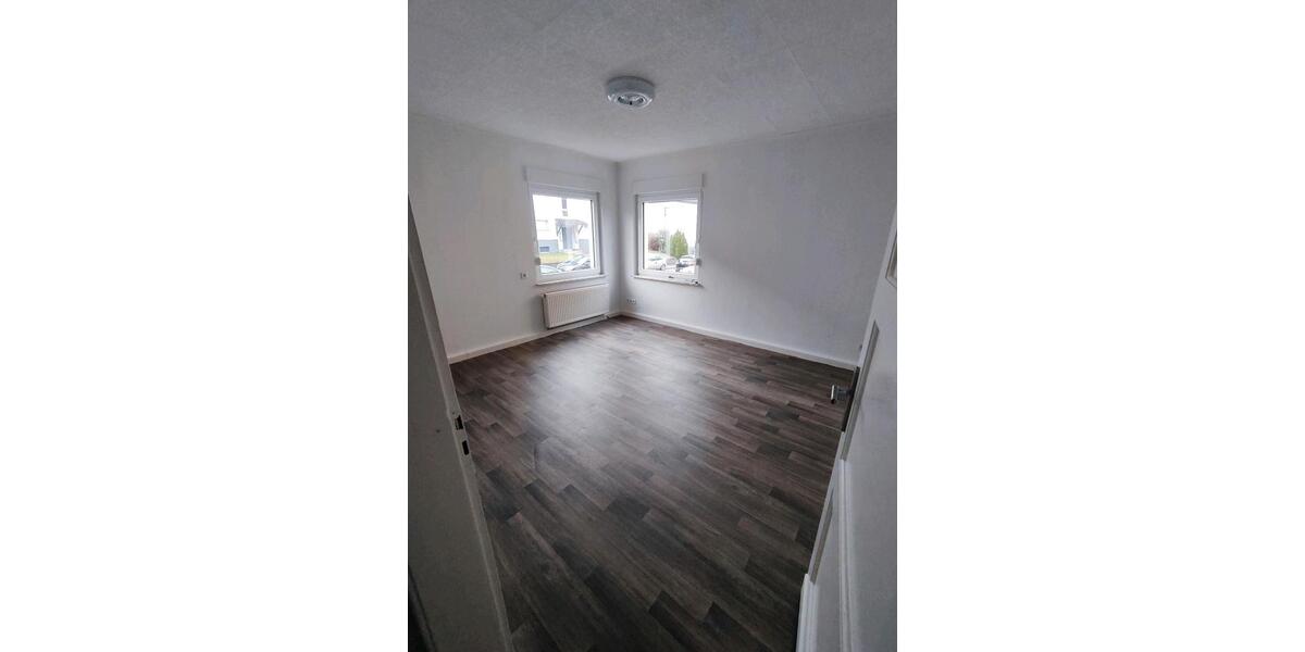 3 Zimmer Erdgeschosswohnung 3 zimmer