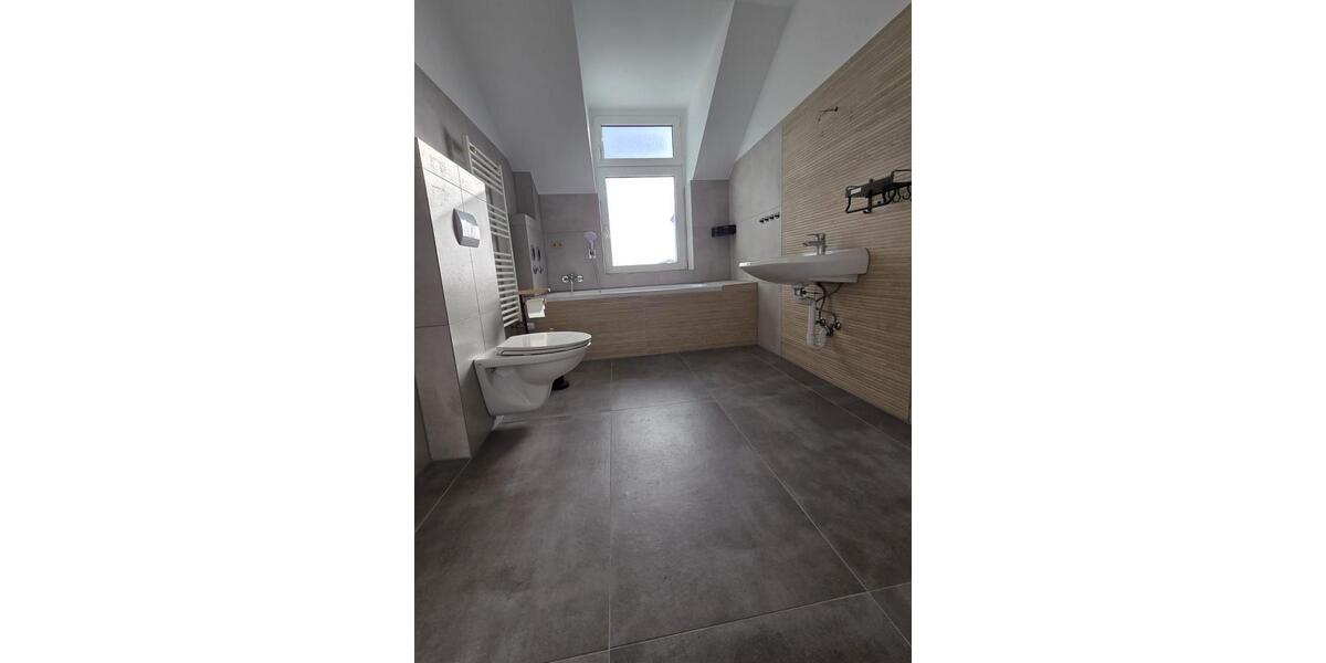 Etagenwohnung Dortmund Innenstadt West - 3 Zimmer, 94 m&sup2;, 700&euro; | Angebot:24541255