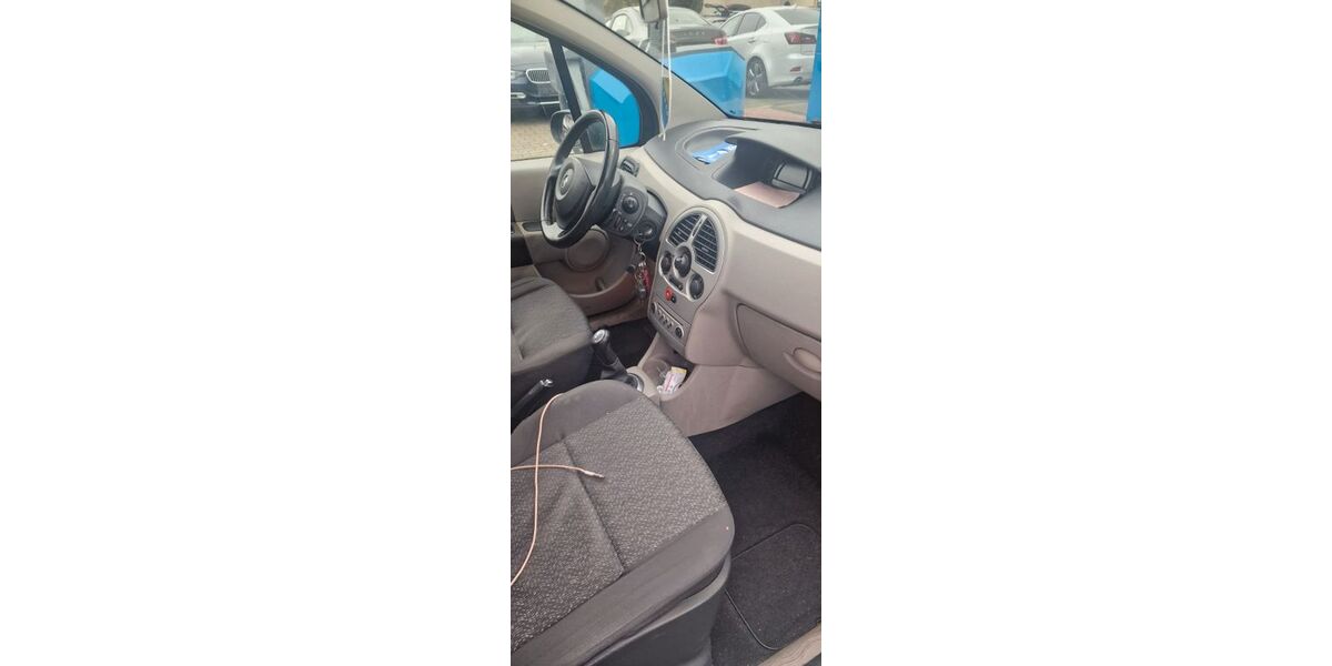 Renault Modus 195.000 km 999 € Recklinghausen 45663