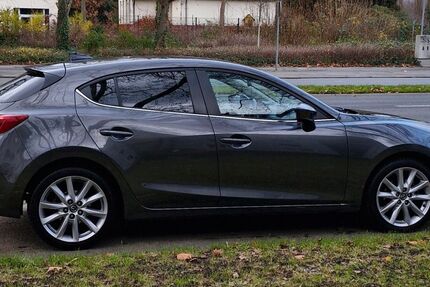 Mazda 3 85.500 km 15.700 &euro; Gelsenkirchen 45886
