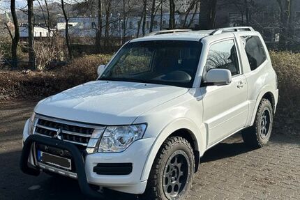 Mitsubishi Pajero 111.500 km 32.900 &euro; Gevelsberg 58285