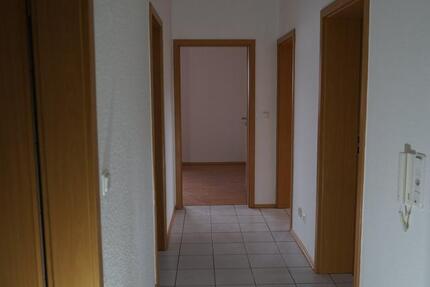 Ruhige Gartenlage, renovierte, helle Wohnung Obercastrop 1.Etage 3 zimmer