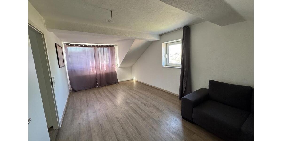 Dachgeschoßwohnung Gelsenkirchen Erle - 2 Zimmer, 47 m&sup2;, 350&euro; | Angebot:26465288