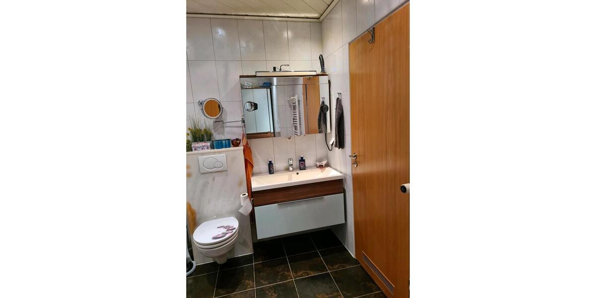 Erdgeschoßwohnung Hagen Hagen-Mitte - 4 Zimmer, 104 m&sup2;, 169.000&euro; | Angebot:27474949