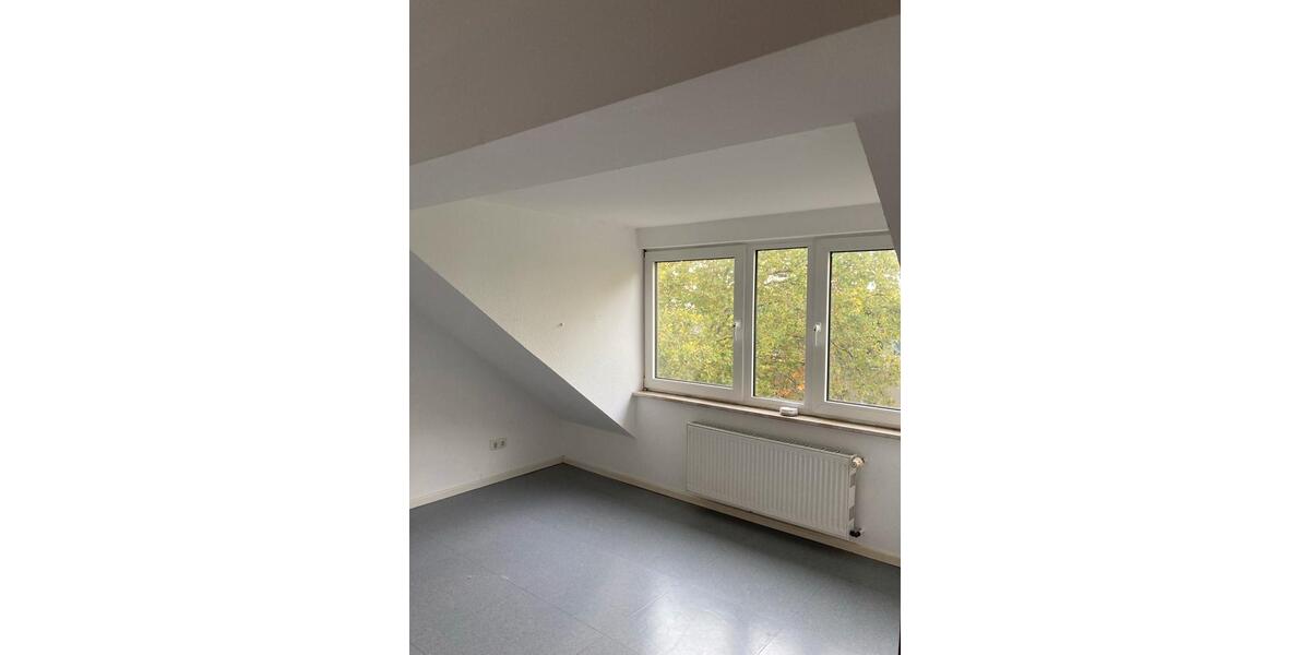 Dachgeschoßwohnung Bochum Günnigfeld - 3 Zimmer, 68 m&sup2;, 510&euro; | Angebot:26341692