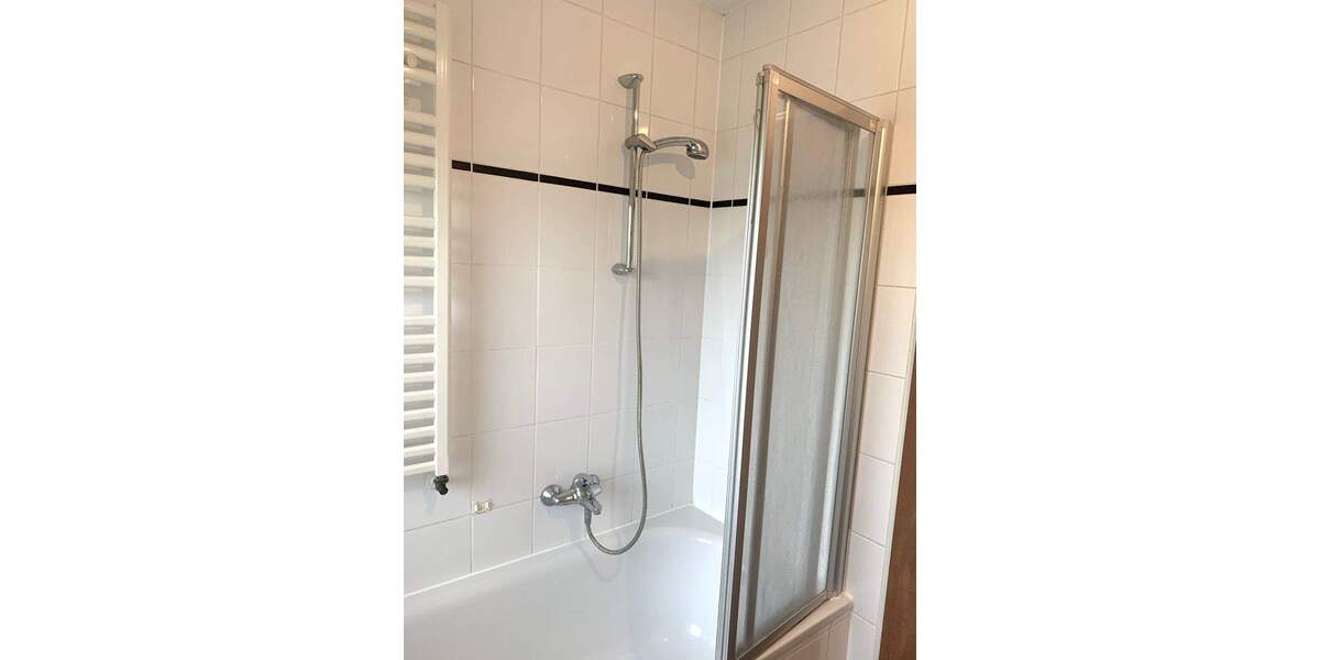 Für Selbstnutzer oder Kapitalanleger! Dreiparteienhaus in ruhiger Lage von Recklinghausen-Grullbad! - Mehrfamilienhaus, Wohnhaus Recklinghausen Süd | Angebot:25536525