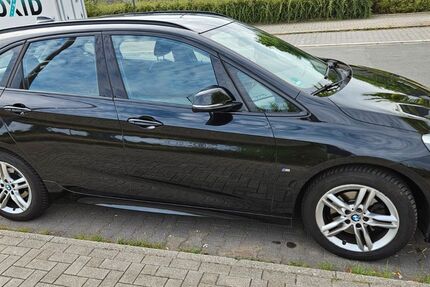 BMW 218 Active Tourer 86.500 km 13.300 &euro; Bochum 44805