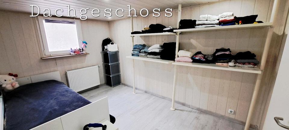 Reihenhaus Altena - 7 Zimmer, 130 m&sup2;, 223.000&euro; | Angebot:27285286