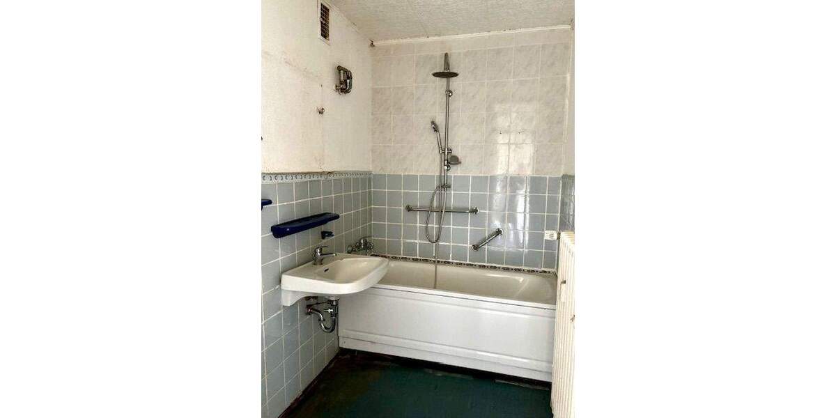 Etagenwohnung Dortmund Brechten - 3 Zimmer, 70 m&sup2;, 129.000&euro; | Angebot:23955453