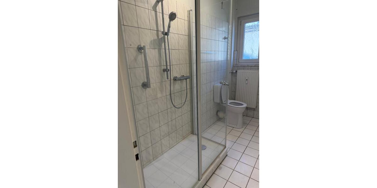 Etagenwohnung Bochum Eppendorf - 3 Zimmer, 86 m&sup2;, 830&euro; | Angebot:24741381